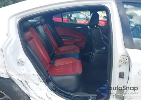 2015 Dodge Charger R/T z USA, uszkodzony, nr VIN 2C3CDXCT6FH825291